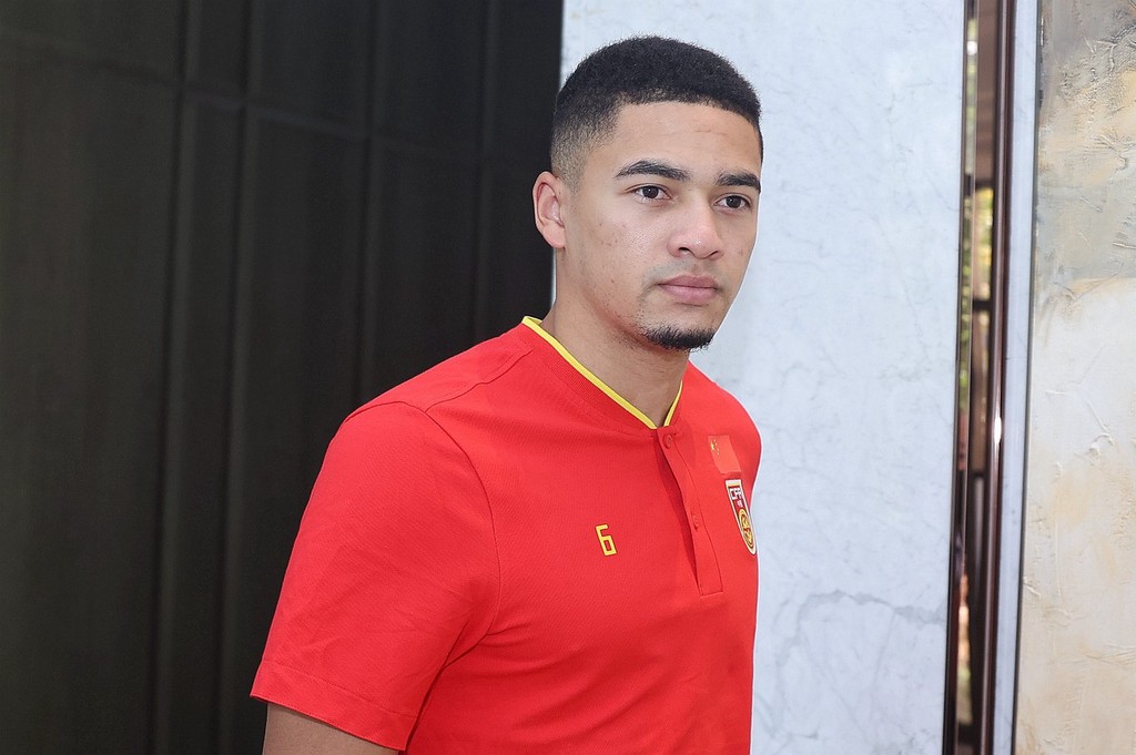 برشلونةلايفتجربةحيةلاتُنسىفيقلبكاتالونيا