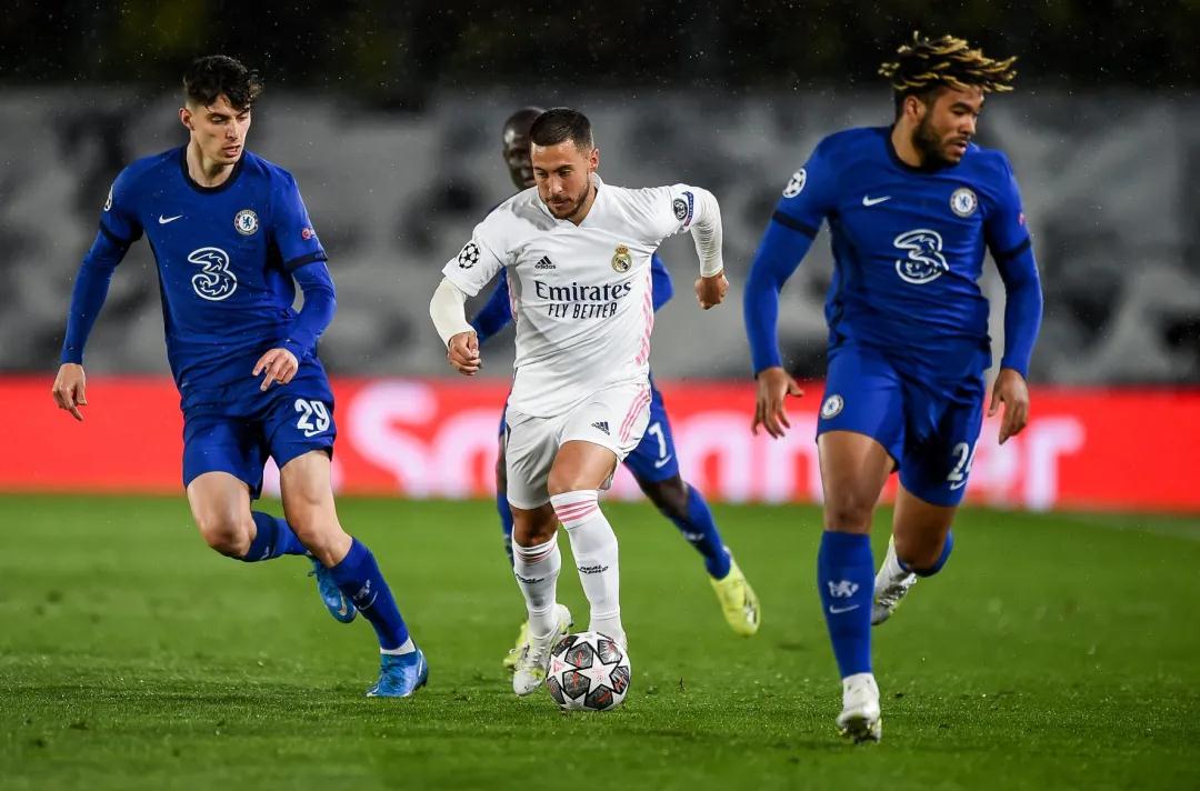 ريالمدريدضدليفربولنهائيدوريابطالاوروبا2018معركةالأساطيرفيكييف