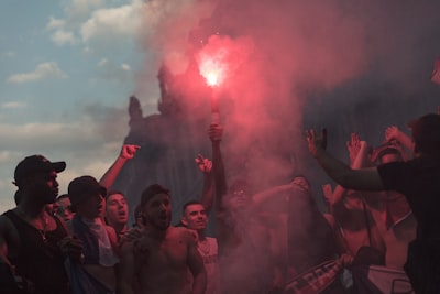 الأهلي والزمالك مباشر يوتيوبمشاهدة مباريات القمة بث حي مجانًا